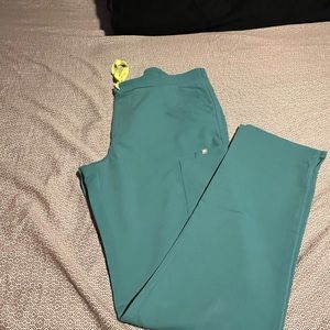 Figs Medium Tall Marine